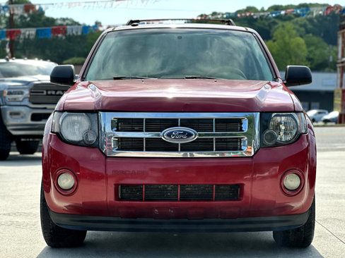 Used 2011 Ford Escape XLT w/ Cargo Pkg image 2