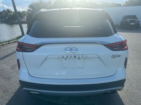 Used 2019 INFINITI QX50 Essential image 5