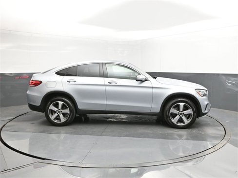 Used 2023 Mercedes-Benz GLC 300 4MATIC Coupe image 26