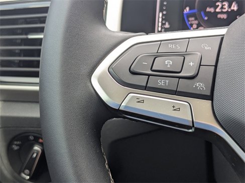 Used 2022 Volkswagen Atlas SEL image 31
