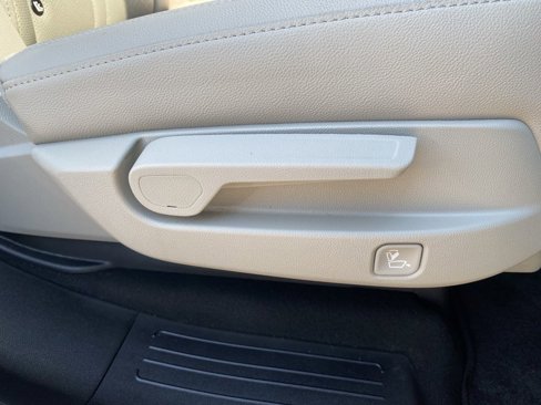 Used 2023 Kia Sorento SX Prestige w/ Panoramic Sunroof Package image 13