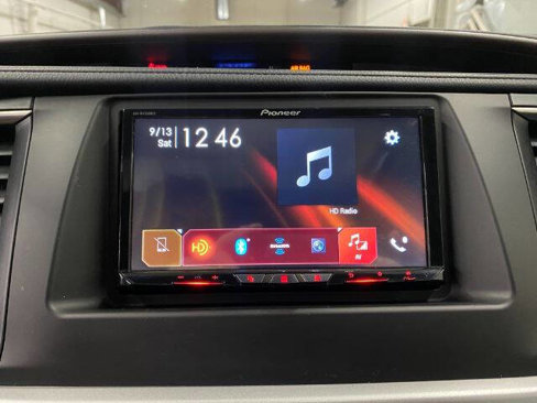 Used 2019 Toyota Highlander XLE image 29