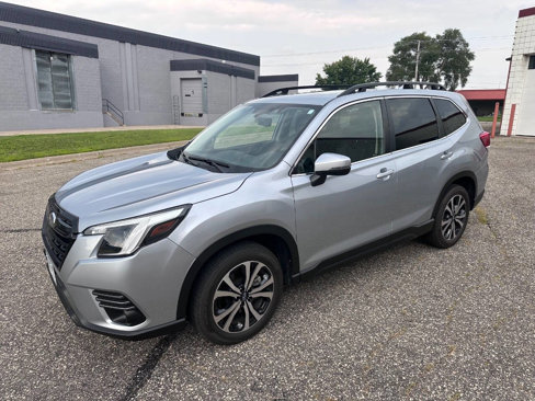 Used 2023 Subaru Forester Limited image 1