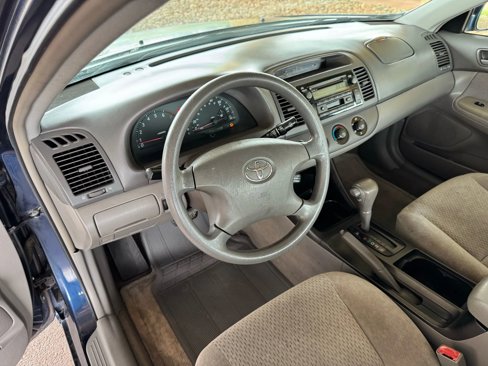 Used 2003 Toyota Camry LE image 10