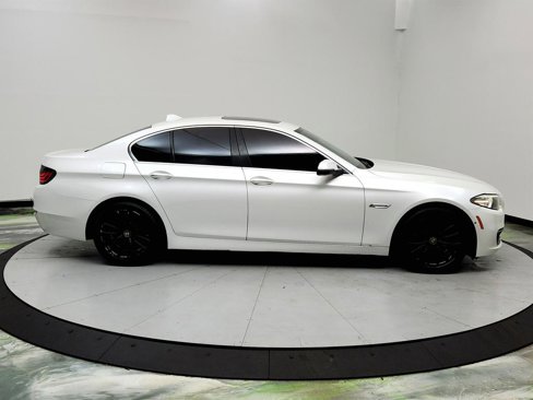 Used 2015 BMW 528i Sedan image 4