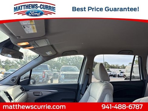 Used 2021 Honda Pilot EX image 11
