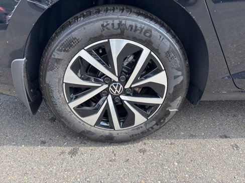 New 2025 Volkswagen Jetta S image 2