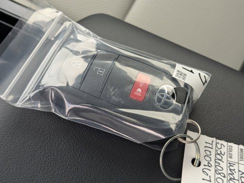 New 2025 Toyota Prius XLE image 57