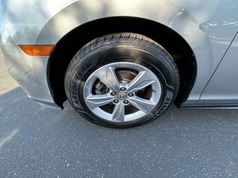Used 2019 Honda Odyssey EX-L image 10