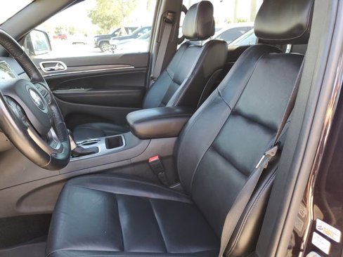 Used 2021 Jeep Grand Cherokee Limited image 18