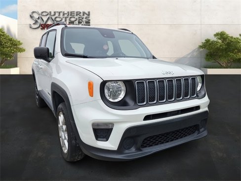 Used 2022 Jeep Renegade Sport w/ Sport Appearance Group image 4