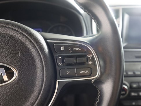Used 2017 Kia Sportage EX image 40