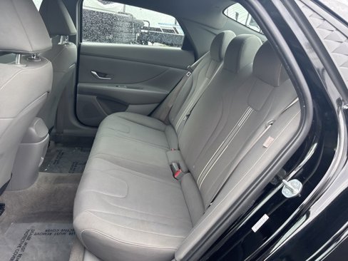 Used 2024 Hyundai Elantra SEL image 10