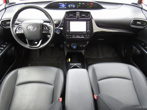 Used 2021 Toyota Prius XLE w/ Advanced Technology Package image 29