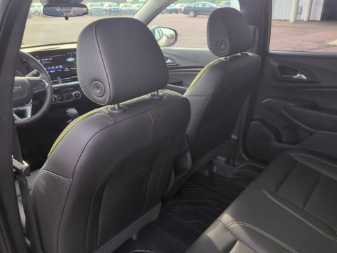 New 2025 Chevrolet Trax ACTIV w/ Driver Confidence Package image 19