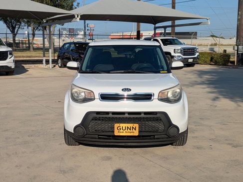 Used 2015 Kia Soul + image 8