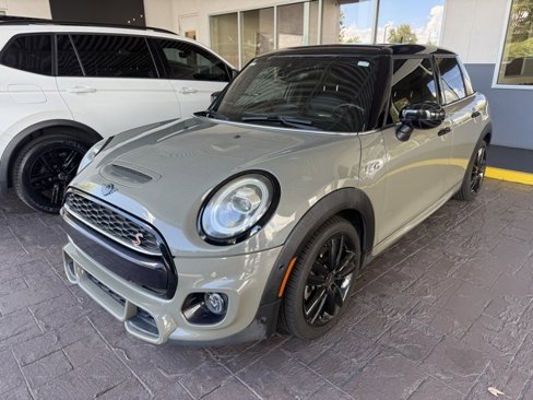 Used 2020 MINI Cooper S image 4