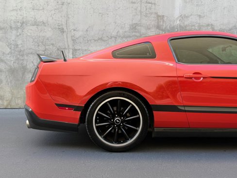 Used 2012 Ford Mustang Boss 302 w/ Boss 302 Accessory Pkg image 26