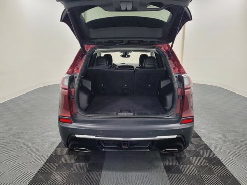 Used 2019 Jeep Cherokee Limited image 29
