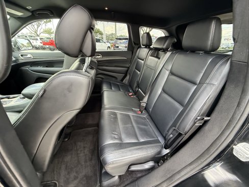 Used 2017 Jeep Grand Cherokee Limited image 30
