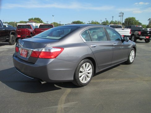 Used 2013 Honda Accord EX image 3