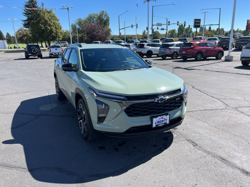 Used 2024 Chevrolet Trax RS w/ Driver Confidence Package image 9