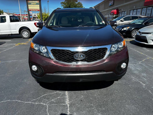Used 2013 Kia Sorento LX w/ Convenience Pkg image 2