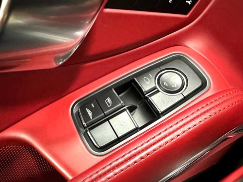 Used 2015 Porsche 911 Turbo image 25
