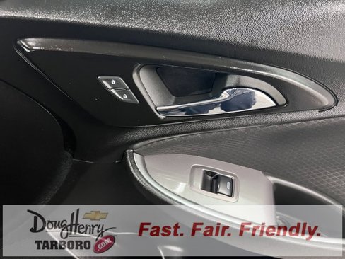 Used 2023 Chevrolet Malibu LT image 38