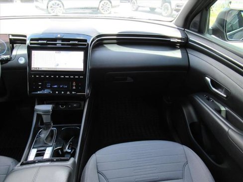 Used 2024 Hyundai Santa Cruz SEL w/ Activity Package image 16