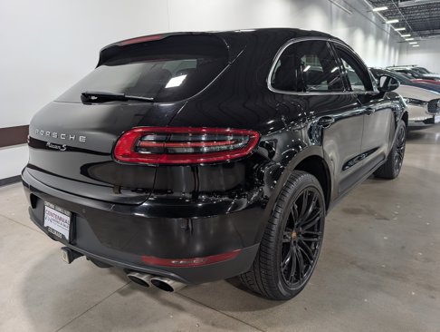 Used 2015 Porsche Macan S image 3