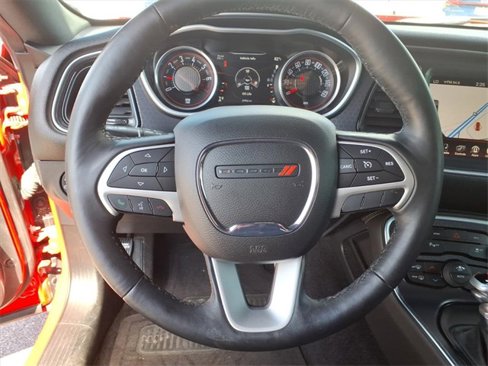 Used 2016 Dodge Challenger SXT Plus image 14
