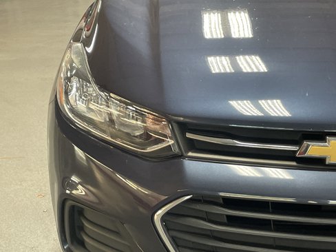 Used 2018 Chevrolet Trax LS image 5