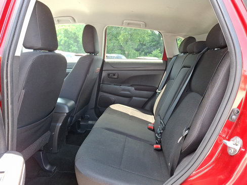 Used 2014 Mitsubishi Outlander Sport ES image 10