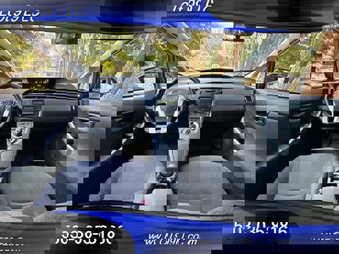 Used 2010 Toyota Prius image 2
