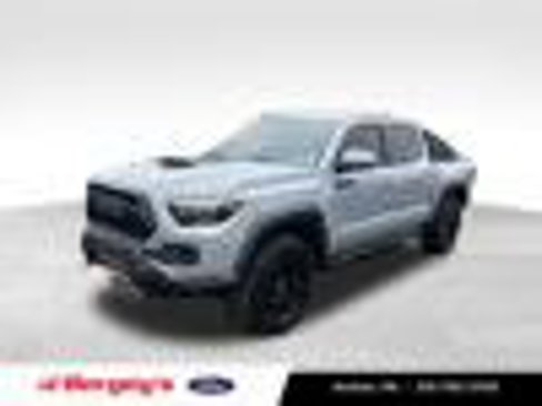 Used 2017 Toyota Tacoma TRD Pro image 1