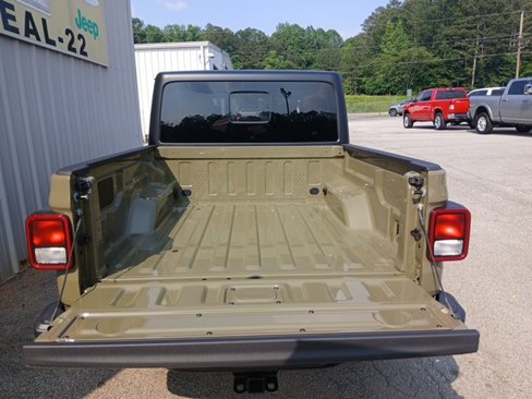 New 2025 Jeep Gladiator Sport image 6