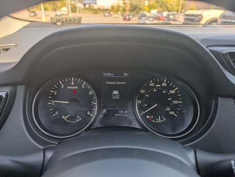 Used 2021 Nissan Rogue Sport S image 18