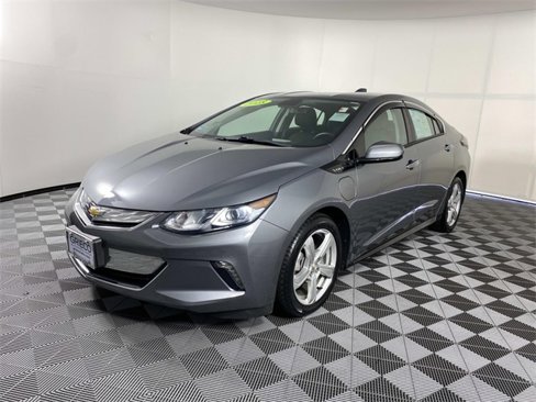 Used 2018 Chevrolet Volt LT w/ Comfort Package image 4