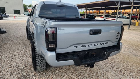 Used 2021 Toyota Tacoma TRD Sport image 14
