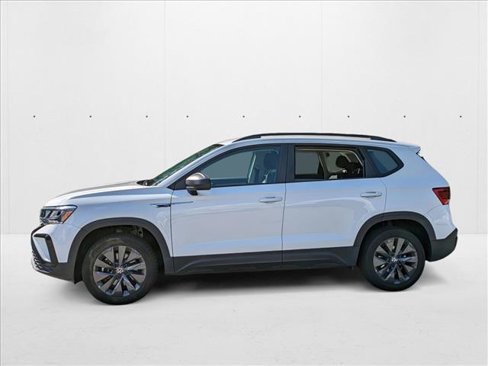 Used 2022 Volkswagen Taos S image 4