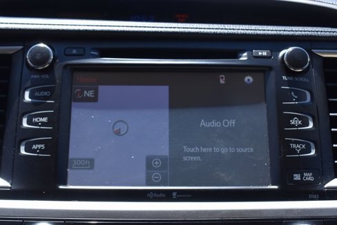 Used 2014 Toyota Highlander XLE image 30