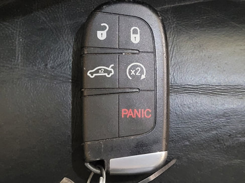 Used 2020 Dodge Journey Crossroad image 32