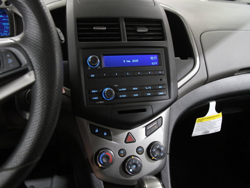 Used 2016 Chevrolet Sonic LS image 9