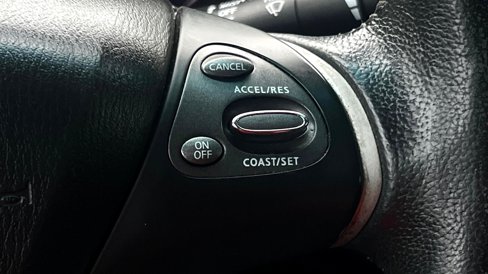 Used 2013 Nissan Pathfinder Platinum w/ Platinum Premium Pkg image 36