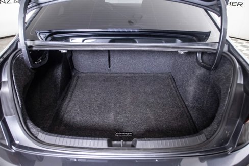 Used 2019 Volkswagen Jetta S image 9