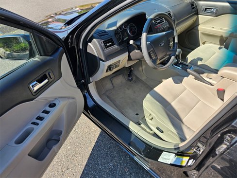 Used 2009 Ford Fusion SE image 15