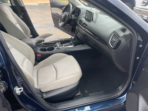 Used 2015 MAZDA MAZDA3 i Touring image 15