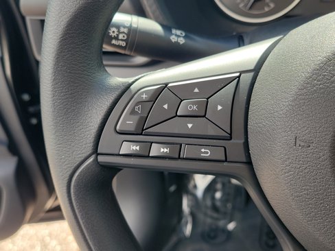 Certified 2025 Nissan Sentra S image 25