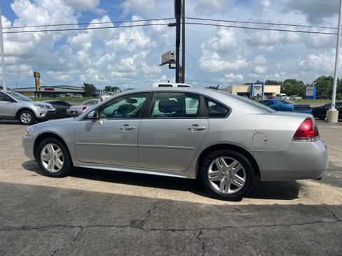 Used 2016 Chevrolet Impala LT image 9